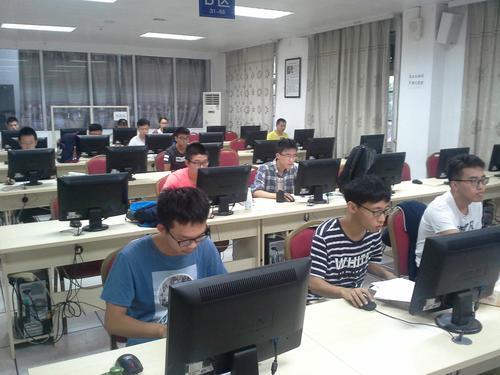 西安交大照片1 西安交大照片1